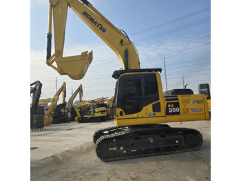 Excavator KOMATSU PC200-8
