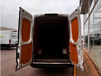 Panel van Furgón IVECO 35S14 V 16m3: picture 5