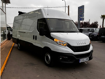 Panel van Furgón IVECO 35S14 V 16m3: picture 3