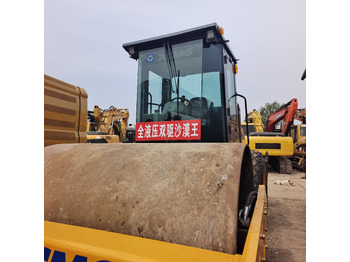 Road roller XCMG XS143J