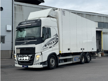 Refrigerator truck VOLVO FH 460