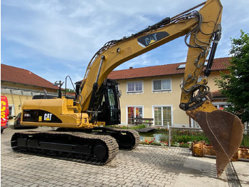 Crawler excavator CATERPILLAR 319