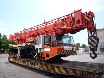 Mobile crane TEREX