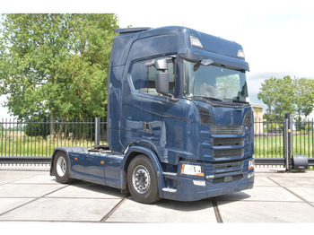 Tractor unit SCANIA S 450