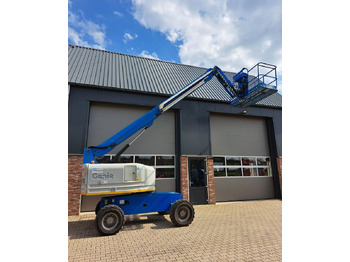 Telescopic boom GENIE S45