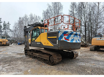 Crawler excavator Volvo EC250EL: picture 3