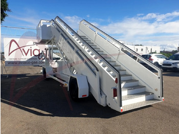 Passenger stairs EINSA EDU-WIDE: picture 3 Passenger stairs EINSA EDU-WIDE: picture 3