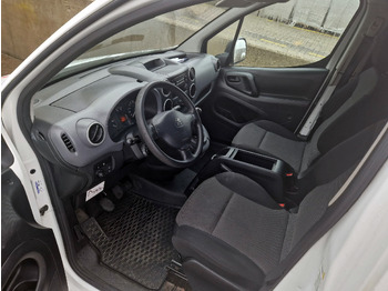 Small van PEUGEOT PARTNER: picture 4