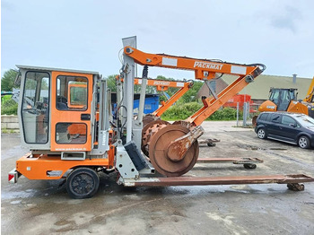 Construction machinery for transportation of garbage PACKMAT PK451containeraandruk afval arm compactor: picture 4