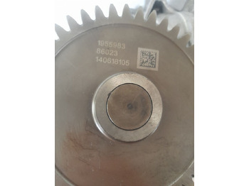 Oil pump for Truck DAF XF 106 MX11 1955983   DAF XF 106 MX11 truck: picture 2