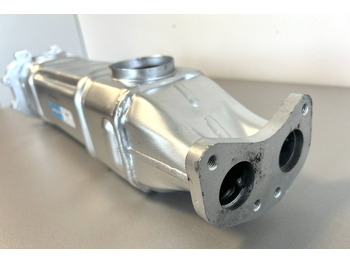 Muffler/ Exhaust system for Truck MAN TGX EGR COOLER AND EXHAUST GAS RECIRCULATION REMANUFACTURED: picture 3