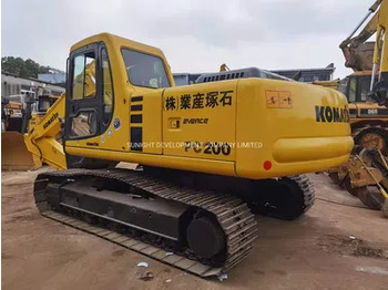 Crawler excavator KOMATSU PC200-6