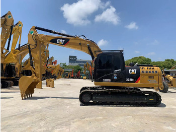Crawler excavator MITSUBISHI