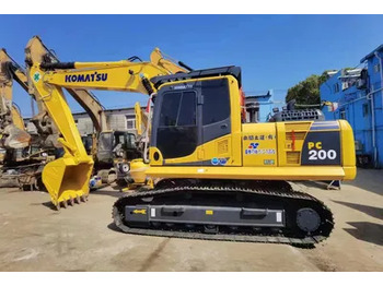 Crawler excavator KOMATSU PC200-6