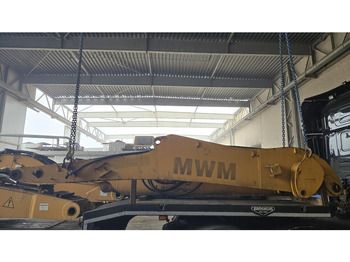 Body and exterior LIEBHERR