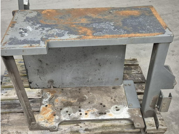 Body and exterior LIEBHERR