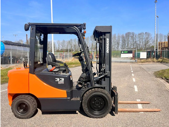 Diesel forklift DOOSAN