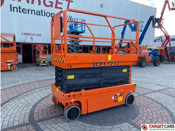 Scissor lift DINGLI