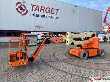 Articulated boom JLG