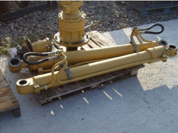 Hydraulic cylinder CATERPILLAR