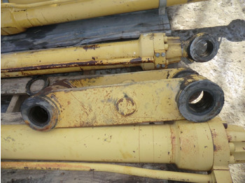 Body and exterior CATERPILLAR