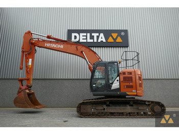 Crawler excavator HITACHI ZX225USLC-6