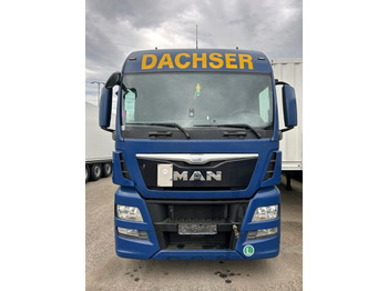 Container transporter/ Swap body truck MAN TGX 26.440 XLX 6x2 Liftachse,  Euro 6, Retarder, Motorschaden engine damage!: picture 2