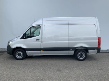 Panel van Mercedes-Benz Sprinter 315 1.9 CDI L2H2 Automaat 3 Zits Airco Navi Camera: picture 2 Panel van Mercedes-Benz Sprinter 315 1.9 CDI L2H2 Automaat 3 Zits Airco Navi Camera: picture 2