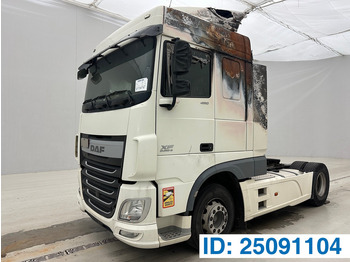Tractor unit DAF XF 460