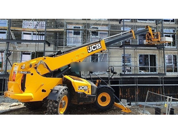 Telescopic handler JCB