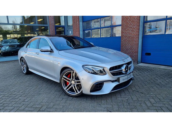 Car MERCEDES-BENZ