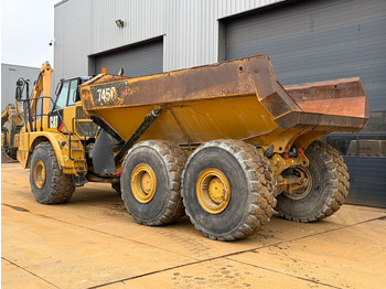 Articulated dumper Caterpillar 745C: picture 3