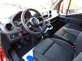 Curtain side van MERCEDES SPRINTER 316 TARPAULIN LIFT 8 PALLETS WEBASTO CRUISE CONTROL AIR CONDITIONING 160HP: picture 2 Curtain side van MERCEDES SPRINTER 316 TARPAULIN LIFT 8 PALLETS WEBASTO CRUISE CONTROL AIR CONDITIONING 160HP: picture 2