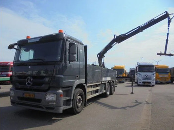 Crane truck MERCEDES-BENZ Actros 2532