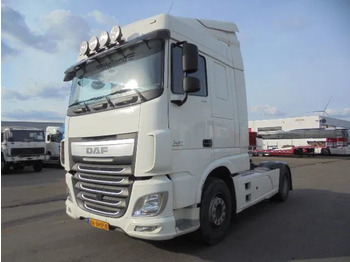 Tractor unit DAF XF 440