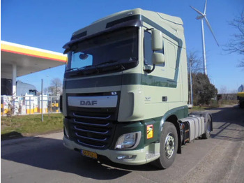 Tractor unit DAF XF 440