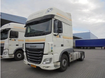 Tractor unit DAF XF 440