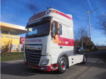 Tractor unit DAF XF 480