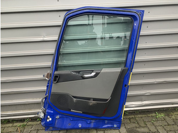 Door and parts for Truck Volvo FH4: picture 2