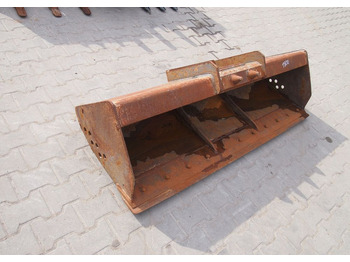 Excavator bucket MECALAC