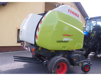 Round baler CLAAS