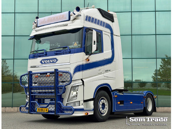 Tractor unit VOLVO FH 500