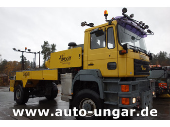 Ground support equipment MAN
