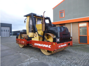 Road roller DYNAPAC CC722: picture 2
