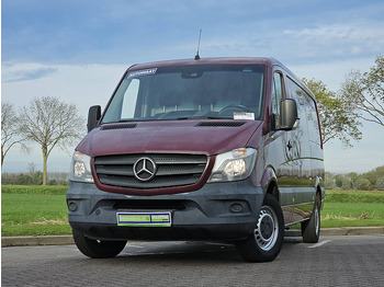 Small van MERCEDES-BENZ Sprinter 211