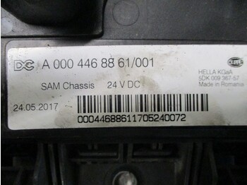 Electrical system Mercedes-Benz A 000 446 88 61 SAM CHASSIS MODULE EURO 6: picture 3