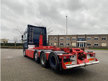 Hook lift truck DAF XF106-530 8X2 / AJK HOOKLIFT 25000KG / 9 TON FRONT AXLE / NAVI / ONLY:612482 KM / SSC / AUTOMATIC / EURO-6 / 2019: picture 3