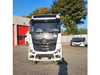 Tractor unit Mercedes-Benz ACTROS 1863 / ENGINE RUNNING / RETARDER / PARK-COOL /HYDRAULICS / ONLY: 268593KM / GIGA-SPACE / MIRRORCAM / AUTOMATIC / EURO-6 /: picture 3 Tractor unit Mercedes-Benz ACTROS 1863 / ENGINE RUNNING / RETARDER / PARK-COOL /HYDRAULICS / ONLY: 268593KM / GIGA-SPACE / MIRRORCAM / AUTOMATIC / EURO-6 /: picture 3