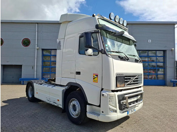 Tractor unit Volvo FH13-540 / HYDRAULICS / VEB+ / TUV:01-04-2026 / FRIDGE / AIRCO / SIDESKIRTS / AUTOMATIC / EURO-5 / 2012: picture 2