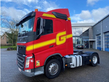 Tractor unit VOLVO FH